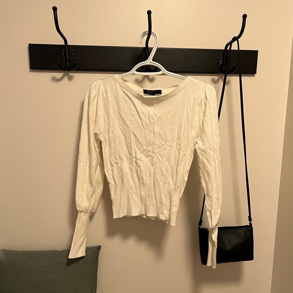 XL - Forever 21 Contemporary Fitted Ribbed Sweater
